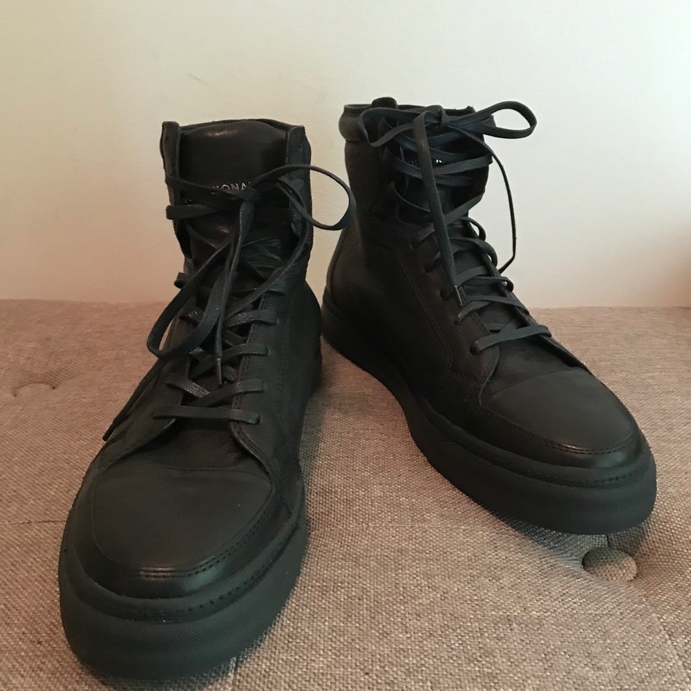 Costume National | Black Leather High-Top Sneakers